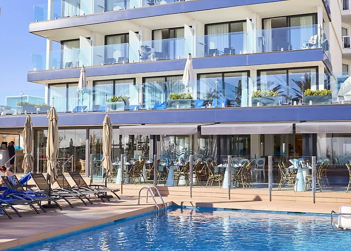 Negresco - Adults Only