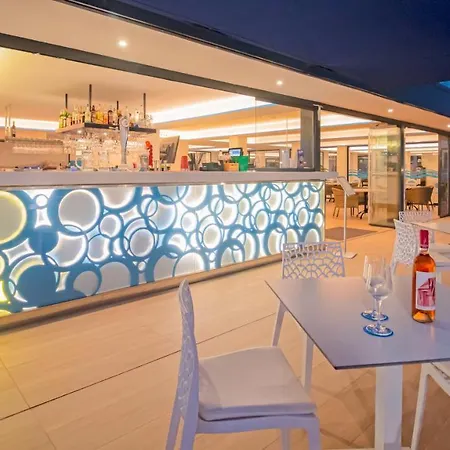 尼格若思克酒店 - 仅限成年人 帕尔马海滩